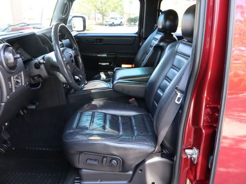 Used 2005 HUMMER H2 SUT w/ Preferred Equipment Group image 18