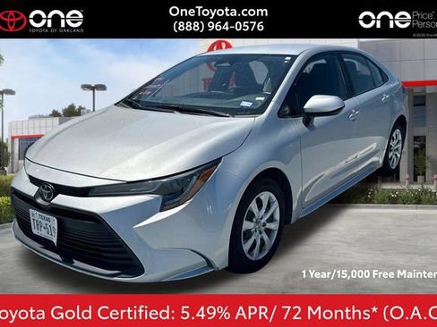 Used 2024 Toyota Corolla LE FWD image 1