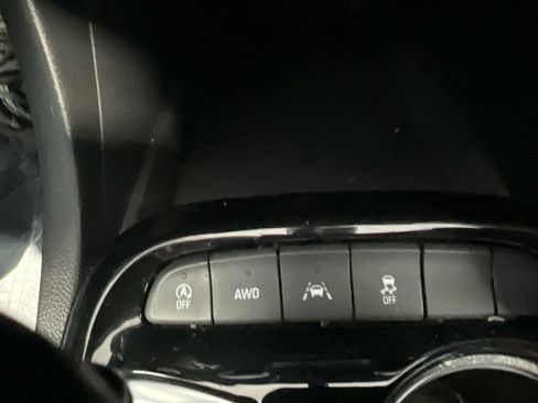 Used 2022 Buick Encore GX Select w/ Experience Buick Package AWD/4WD image 19