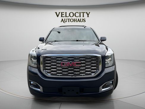 Used 2018 GMC Yukon Denali w/ Open Road Package AWD/4WD image 2