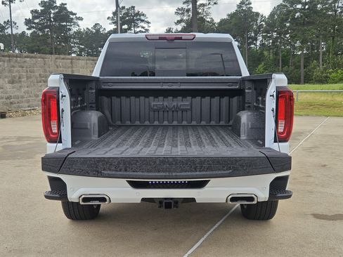 New 2026 GMC Sierra 1500 Denali AWD/4WD image 11