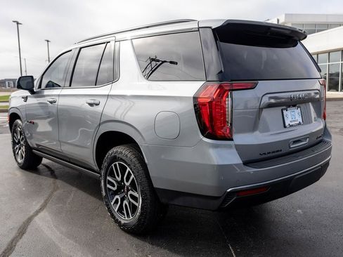 Used 2024 GMC Yukon AT4 w/ AT4 Premium Package image 5