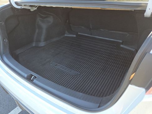 Used 2024 Toyota Corolla SE image 19