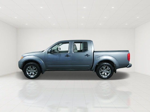 Used 2021 Nissan Frontier SV AWD/4WD image 6