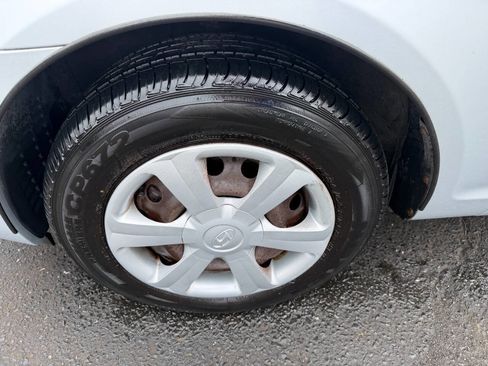 Used 2007 Hyundai Accent GLS image 14