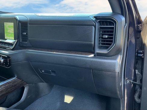 Used 2023 GMC Sierra 1500 Elevation w/ X31 Off-Road Package image 18