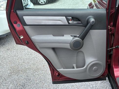Used 2010 Honda CR-V LX image 9