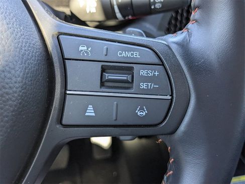 Used 2025 Honda CR-V Sport-L image 23