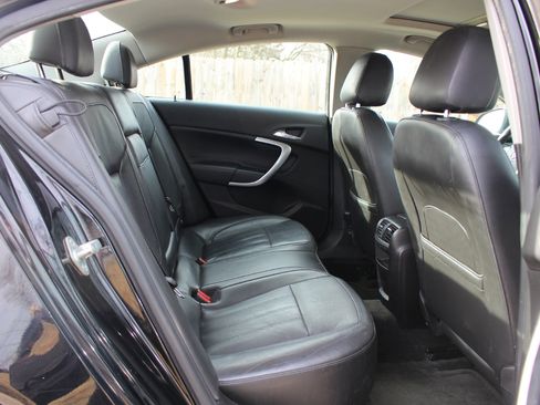 Used 2012 Buick Regal Leather image 34