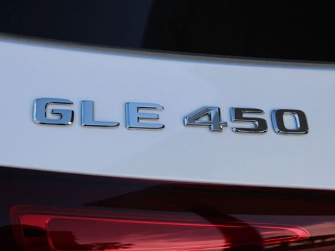 Used 2026 Mercedes-Benz GLE 450 4MATIC image 22