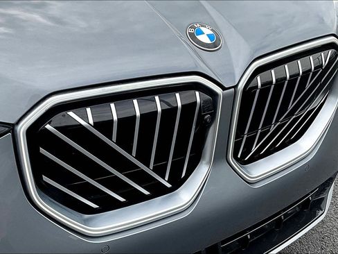 Used 2025 BMW X3 xDrive30i w/ Premium Package image 33