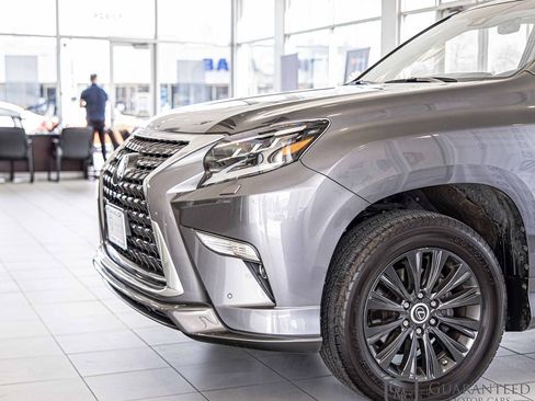 Used 2020 Lexus GX 460 Premium image 5