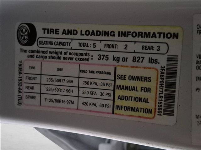 Used 2020 Ford Fusion SE FWD image 14
