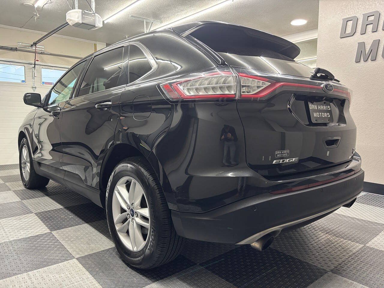 Used 2015 Ford Edge SEL w/ Equipment Group 201A AWD/4WD image 10