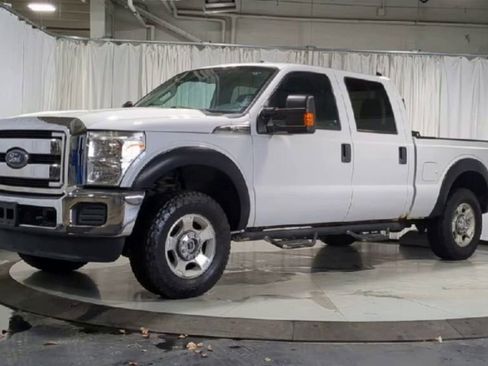 Used 2016 Ford F250 XLT image 5