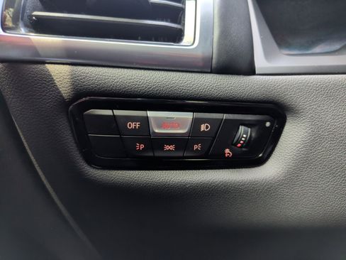 Used 2022 BMW M850i Gran Coupe xDrive w/ M Carbon Exterior Package image 25