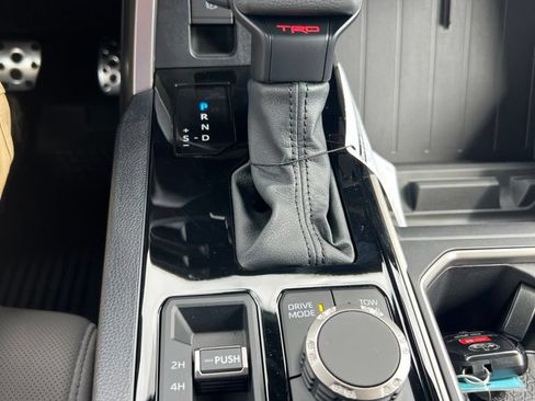 New 2026 Toyota Tundra SR5 AWD/4WD image 30