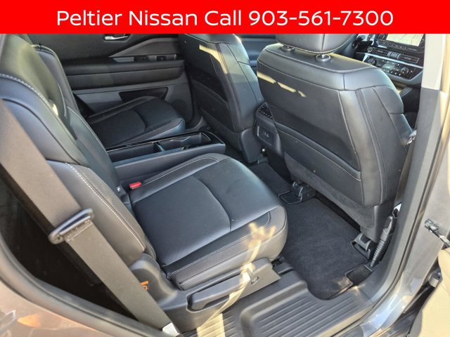 Certified 2023 Nissan Pathfinder SL w/ SL Premium Package FWD image 17