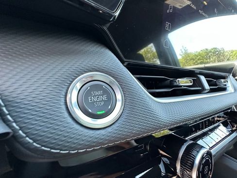 New 2026 Chevrolet Equinox LT image 51