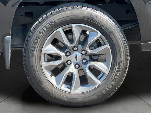 Used 2021 Chevrolet Silverado 1500 RST image 31