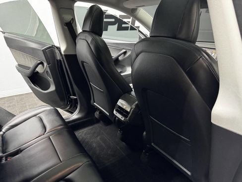 Used 2020 Tesla Model Y Performance image 44