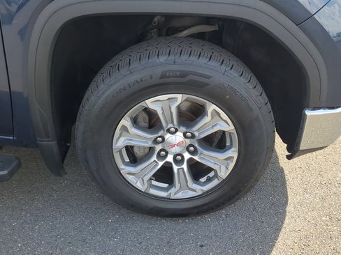 Certified 2021 GMC Sierra 1500 SLT w/ X31 Off-Road Package AWD/4WD image 30
