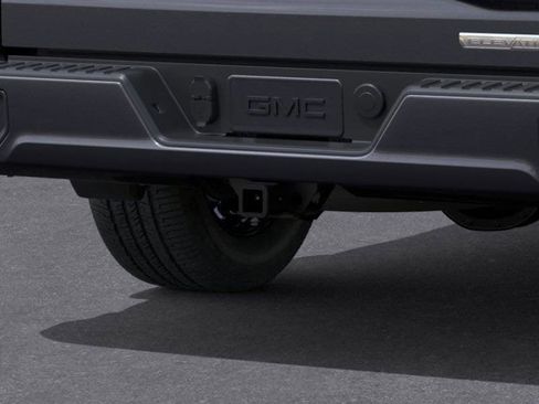 New 2026 GMC Sierra 1500 Elevation w/ LPO, Elevation Black Package AWD/4WD image 14