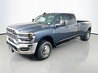 New 2026 RAM 3500 Tradesman AWD/4WD video 3
