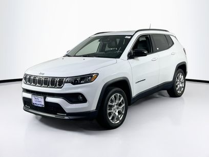 Used 2023 Jeep Compass Latitude w/ Sun and Sound Group
