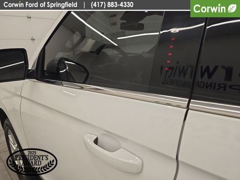 Used 2020 Ford Expedition Max XLT w/ Equipment Group 202A AWD/4WD image 23
