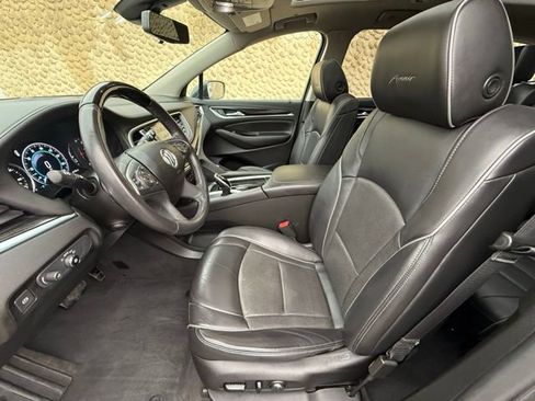 Used 2019 Buick Enclave Avenir w/ Avenir Technology Package image 19