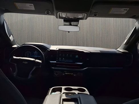 Used 2023 Chevrolet Silverado 1500 LT image 23