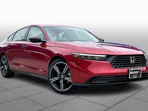 Used 2026 Honda Accord SE image 2