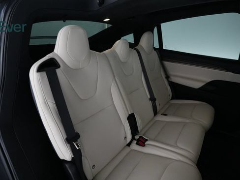 Used 2022 Tesla Model X AWD/4WD image 5