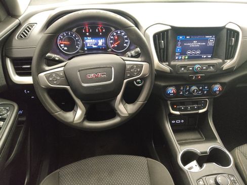 Used 2022 GMC Terrain SLE w/ Driver Convenience Package FWD image 22
