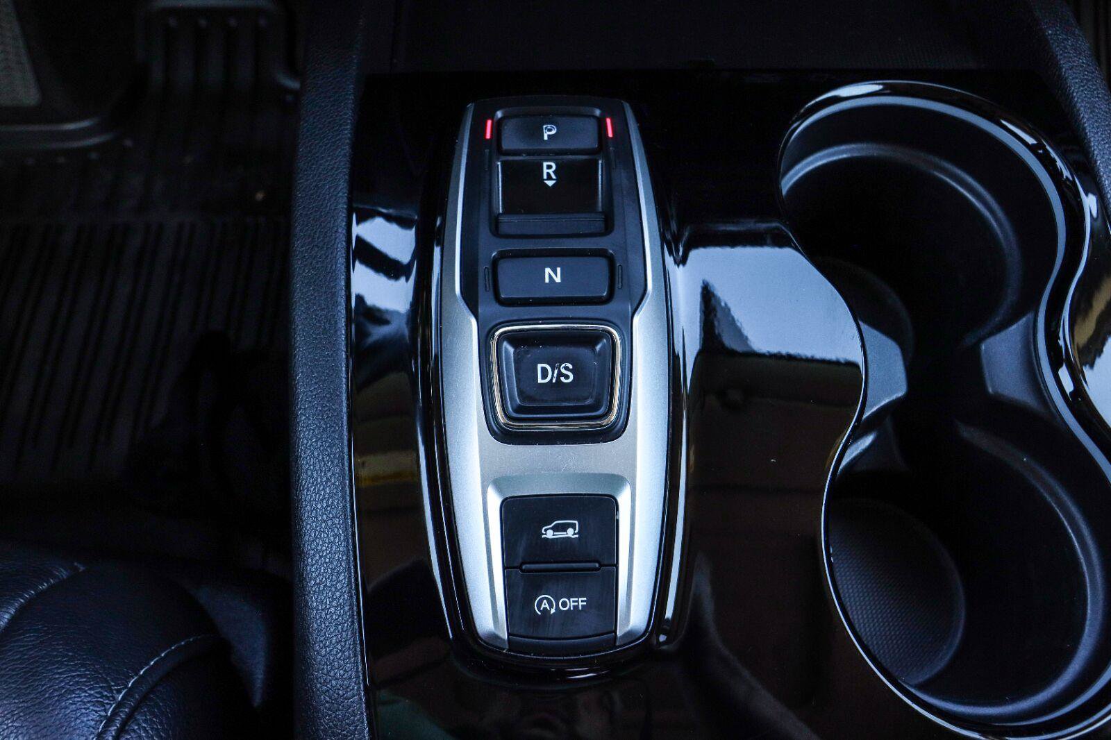 Used 2019 Honda Pilot Touring image 31