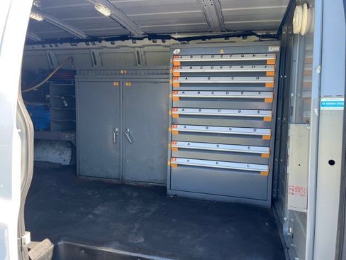 Used 2019 Chevrolet Express 3500 w/ Driver Convenience Package image 14