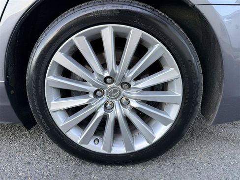 Used 2015 Lexus LS 460 L AWD/4WD image 9