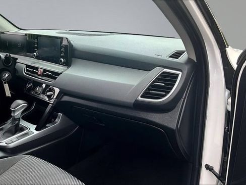 Certified 2024 Kia Seltos LX AWD/4WD image 26