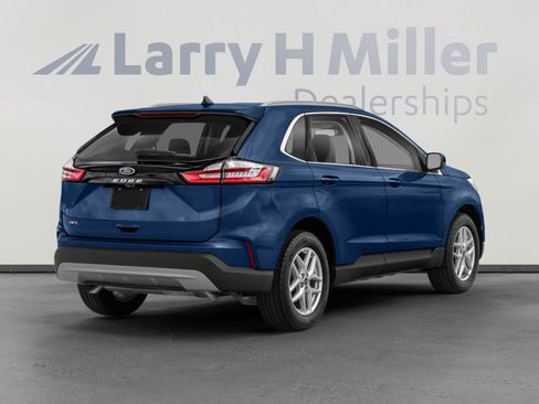 Certified 2022 Ford Edge SEL w/ Sport Appearance Package AWD/4WD image 2