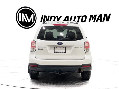 Used 2018 Subaru Forester 2.5i AWD/4WD image 4