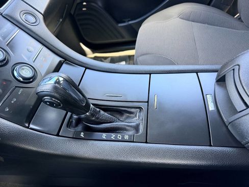 Used 2013 Ford Taurus SEL FWD image 37