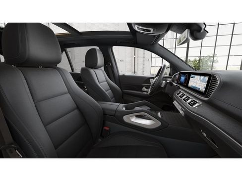 Certified 2024 Mercedes-Benz GLE 450 4MATIC image 4