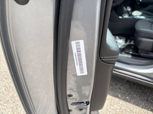 Used 2025 Buick Encore GX Preferred FWD image 28