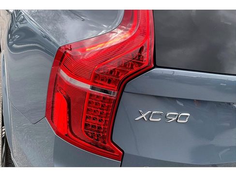 Used 2021 Volvo XC90 T8 Inscription w/ Advanced Package image 23