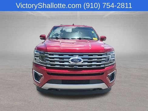 Used 2019 Ford Expedition Limited w/ Equipment Group 302A AWD/4WD image 3