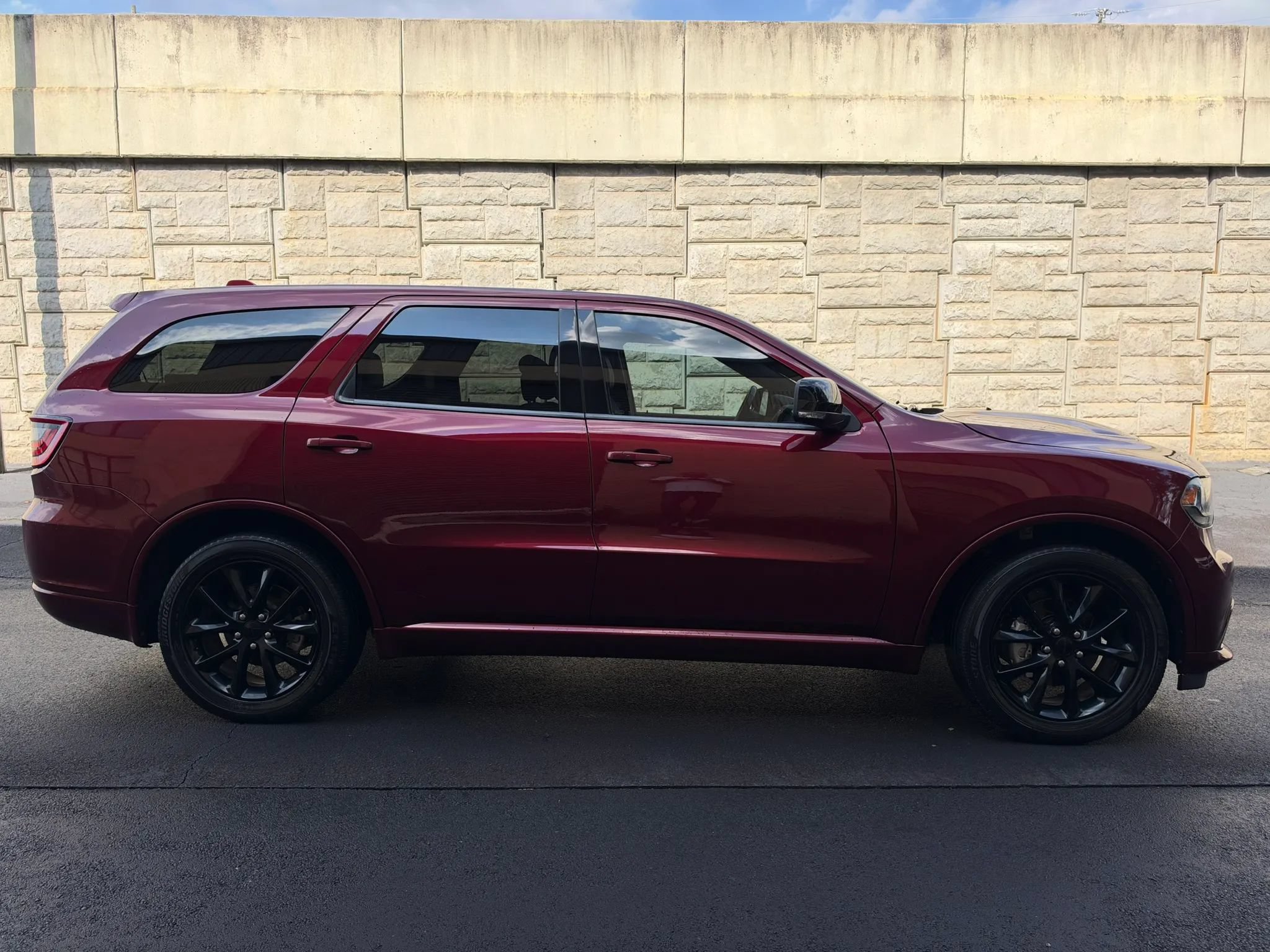 Used 2018 Dodge Durango GT w/ Blacktop Package RWD image 6