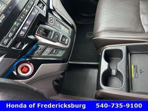 Certified 2023 Honda Odyssey Elite image 32