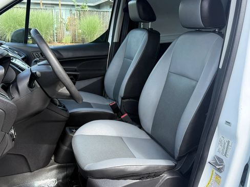 Used 2016 Ford Transit Connect XL FWD image 14