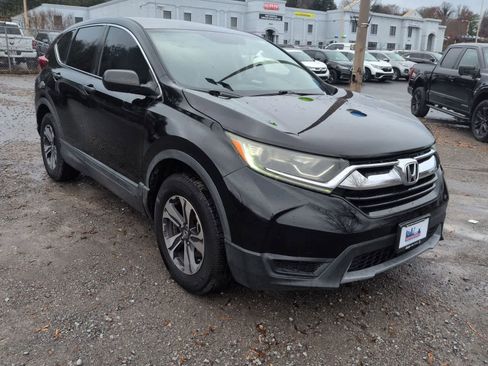 Used 2017 Honda CR-V LX image 2